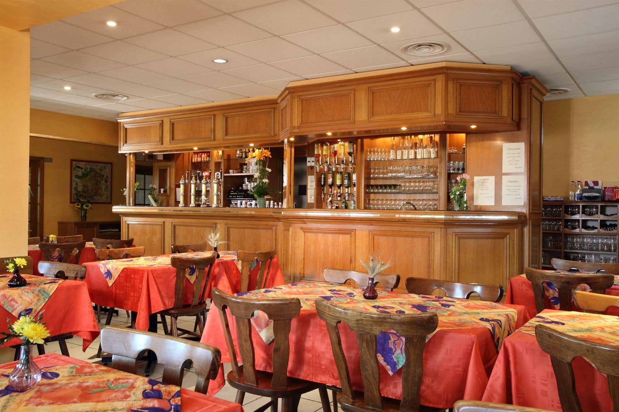 Hotel Restaurant Au Lion D'Or Burnhaupt-le-Haut Exteriér fotografie